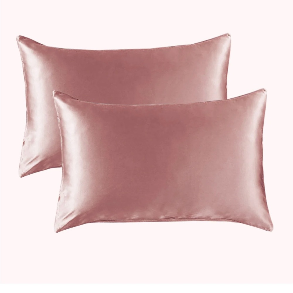 RISE Essential Satin Pillowcases